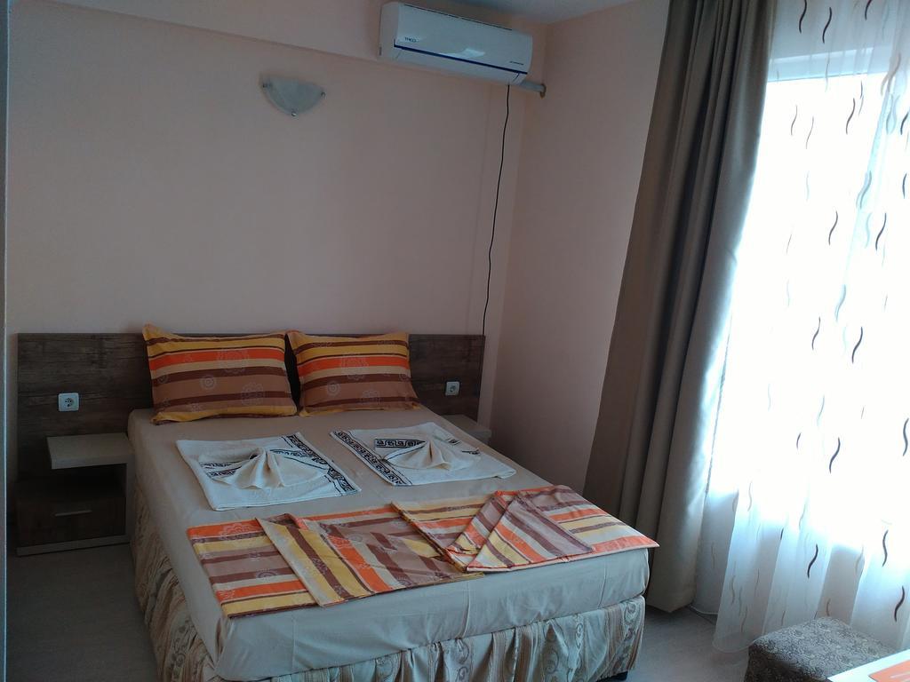Fits Guest House Primorsko Extérieur photo