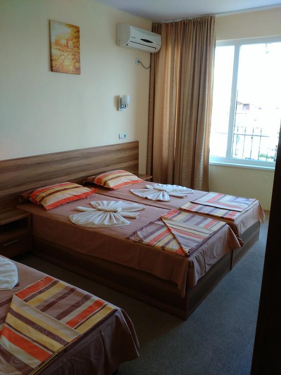 Fits Guest House Primorsko Extérieur photo