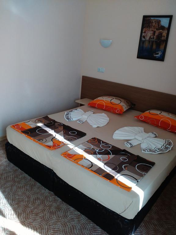 Fits Guest House Primorsko Extérieur photo